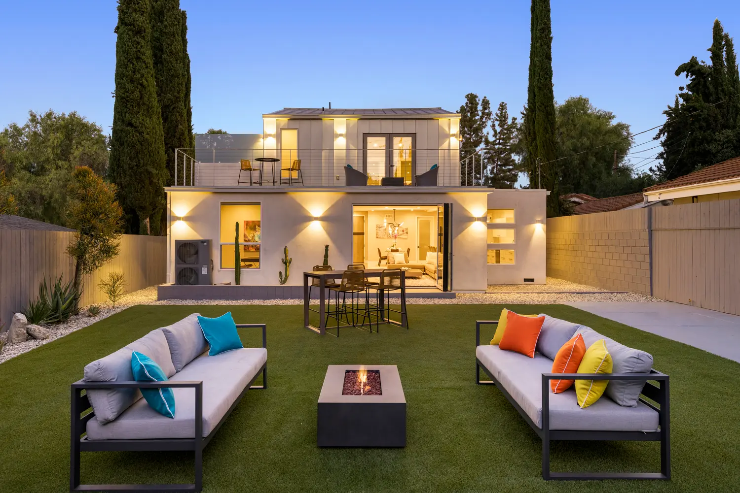 4731 Topanga Canyon Blvd, Woodland Hills